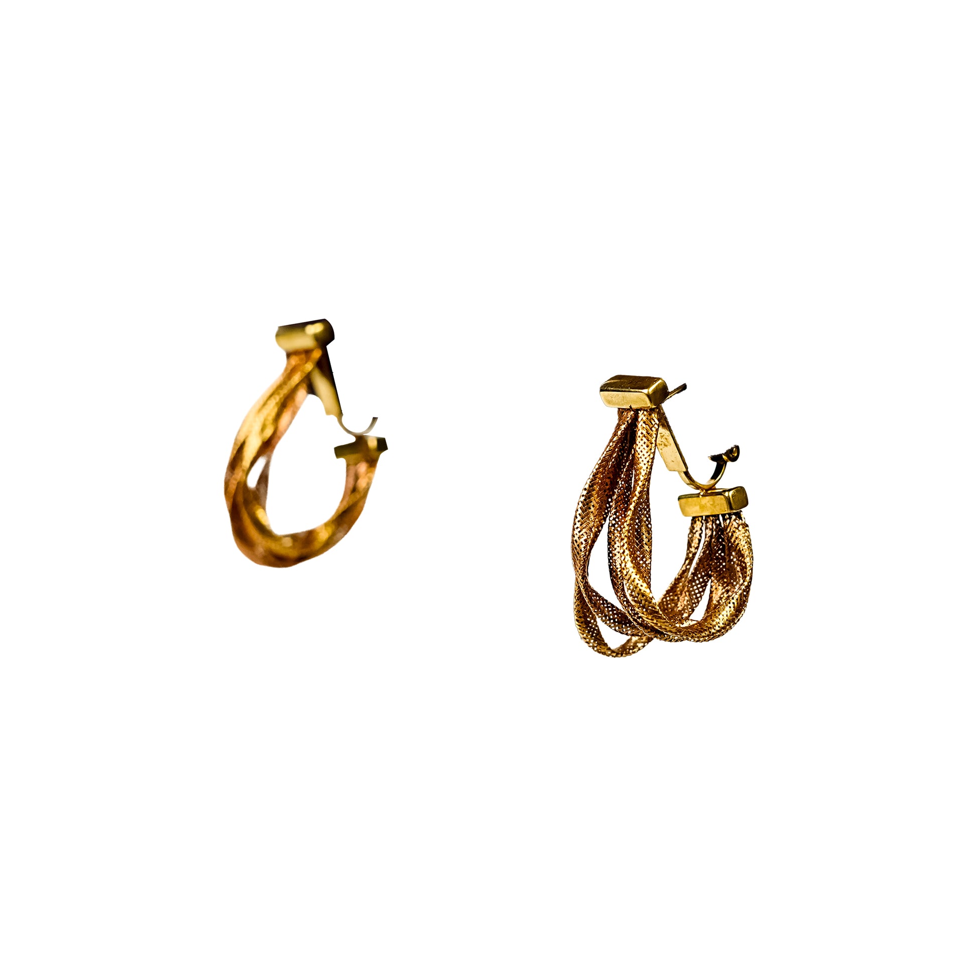 18K Fancy Gold Fringe Stud Earrings by Manuvel Malabar Jewellers, detail view 3